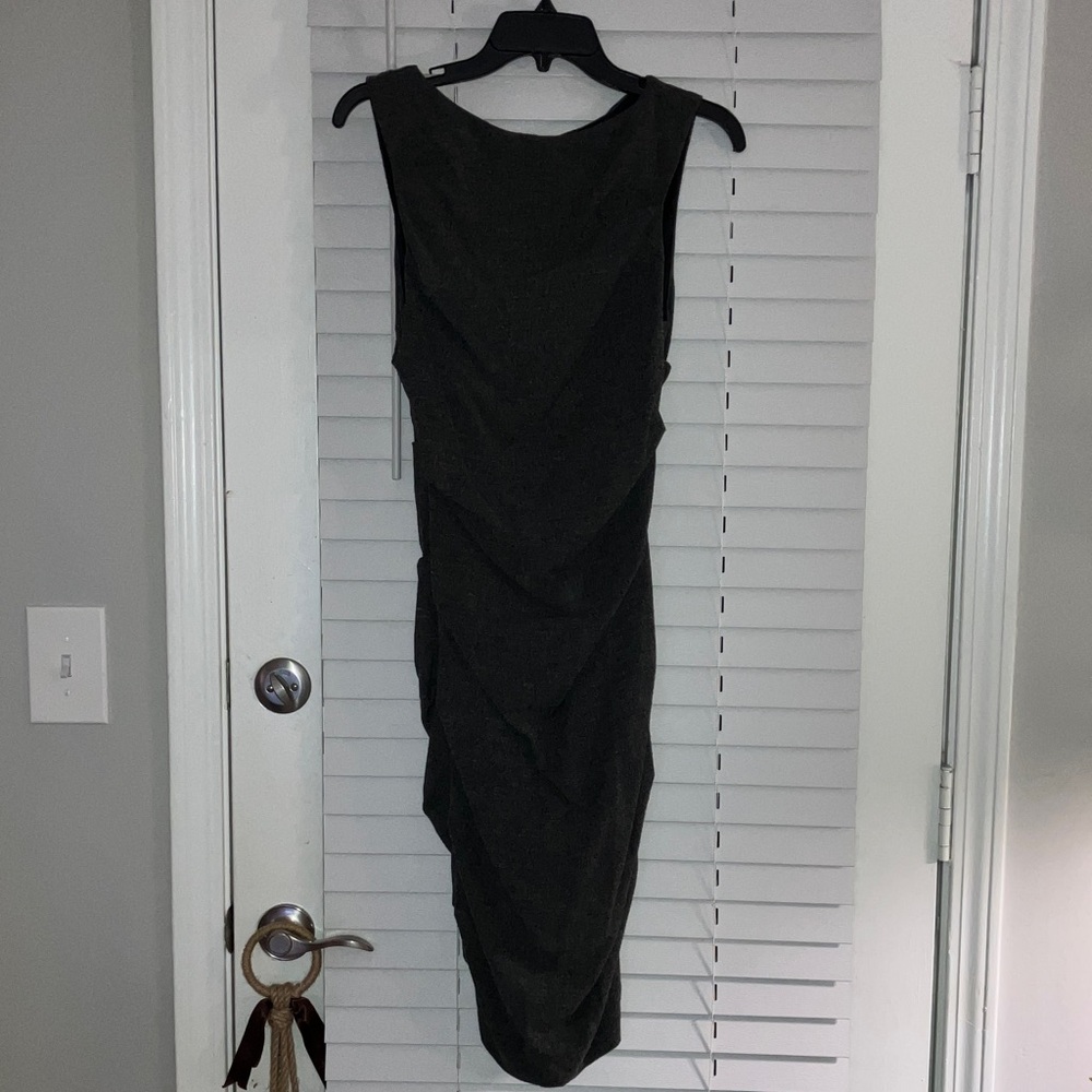 Nicole Miller Elegant charcoal Midi Dress